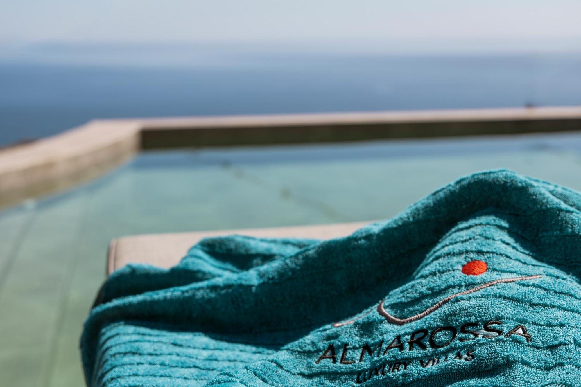Vourvoúlos Almarossa Luxury Villas חדר תמונה